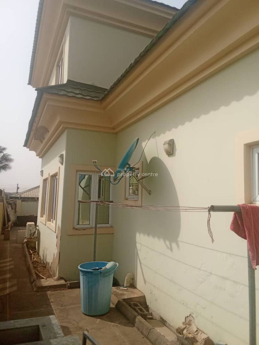 Standard 4 Bedroom Penthouse with 1 Bedroom Bq, Trademore Estate Phase 1, Lugbe District, Abuja, Detached Duplex for Sale