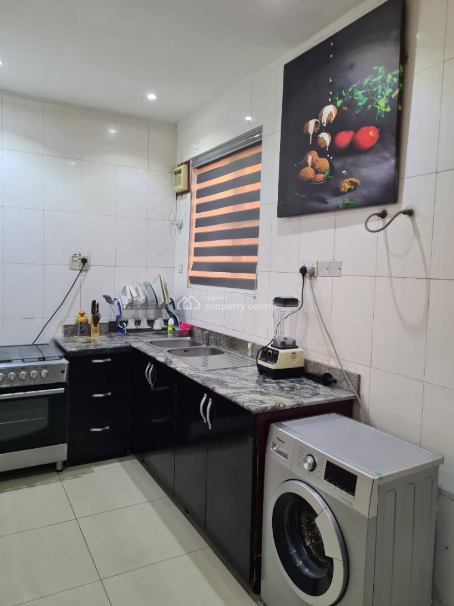 Nicely Furnished 3 Bedroom Apartment, Osapa, Lekki, Lagos, Flat / Apartment Short Let