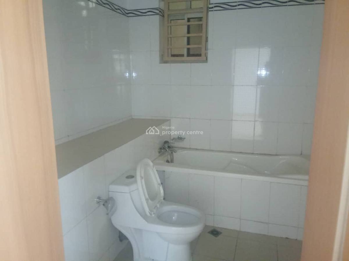 4-bedroom Terrace House with 1-room Bq Video Available, Area 11, Garki, Abuja, Terraced Duplex for Sale