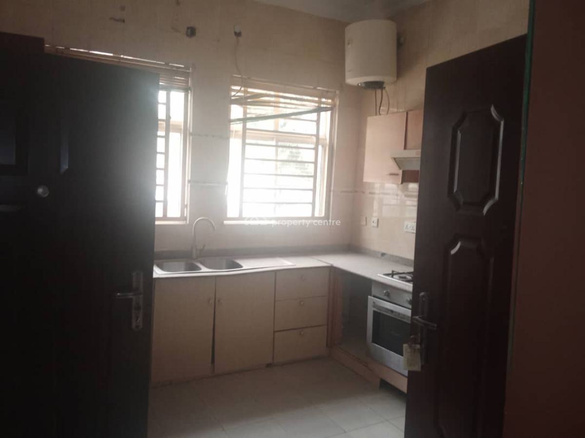 4-bedroom Terrace House with 1-room Bq Video Available, Area 11, Garki, Abuja, Terraced Duplex for Sale