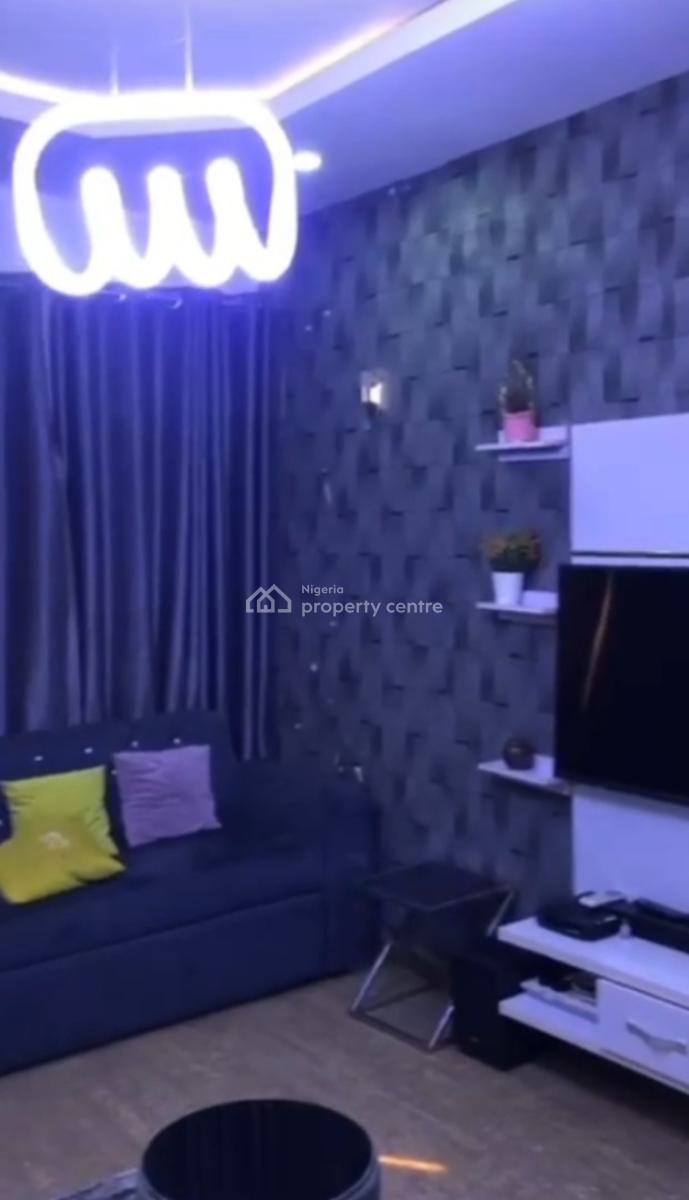 Fully Furnished and Serviced 1 Bedroom Flat, Gwarinpa, Abuja, Flat / Apartment for Rent