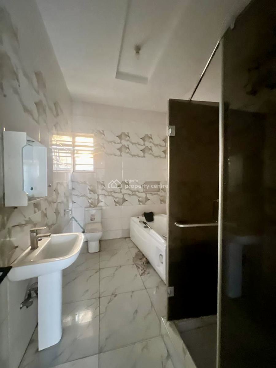 Modern 4-bedroom Terrace Duplex with Bq, Ikota, Lekki, Lagos, Terraced Duplex for Rent