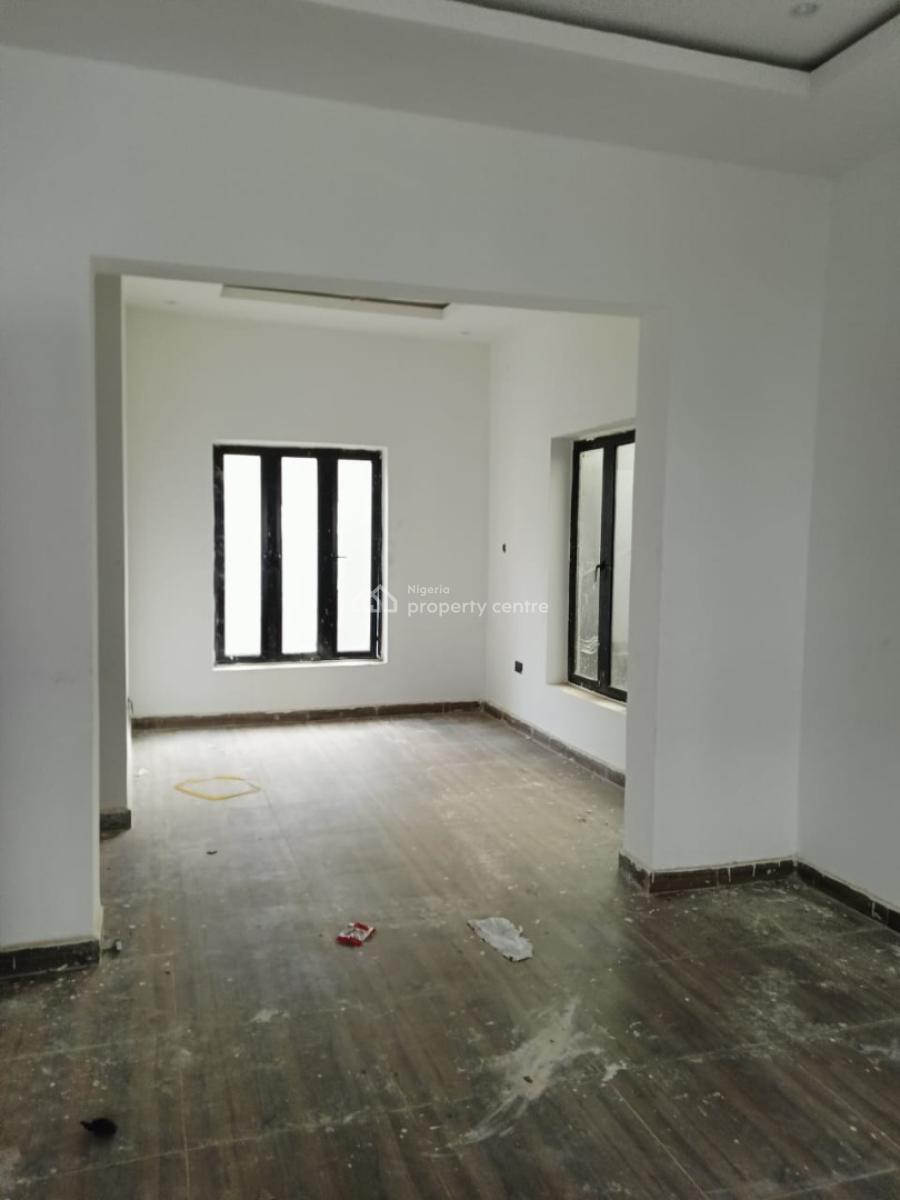 5 Bedrooms Semi Detached Duplex with a Bq, Jimoh Badamosi Street, Guzape District, Abuja, Semi-detached Duplex for Sale