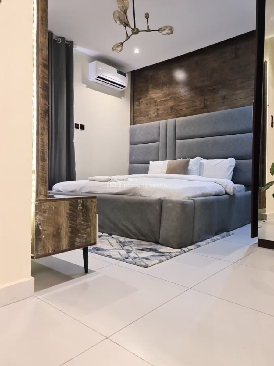 Nicely Furnished 2 Bedroom Apartment, Lekki Phase 1, Lekki, Lagos, Flat / Apartment Short Let