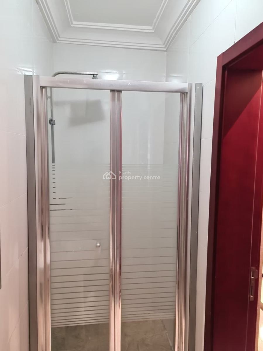 Nicely Furnished 2 Bedroom Apartment, Lekki Phase 1, Lekki, Lagos, Flat / Apartment Short Let