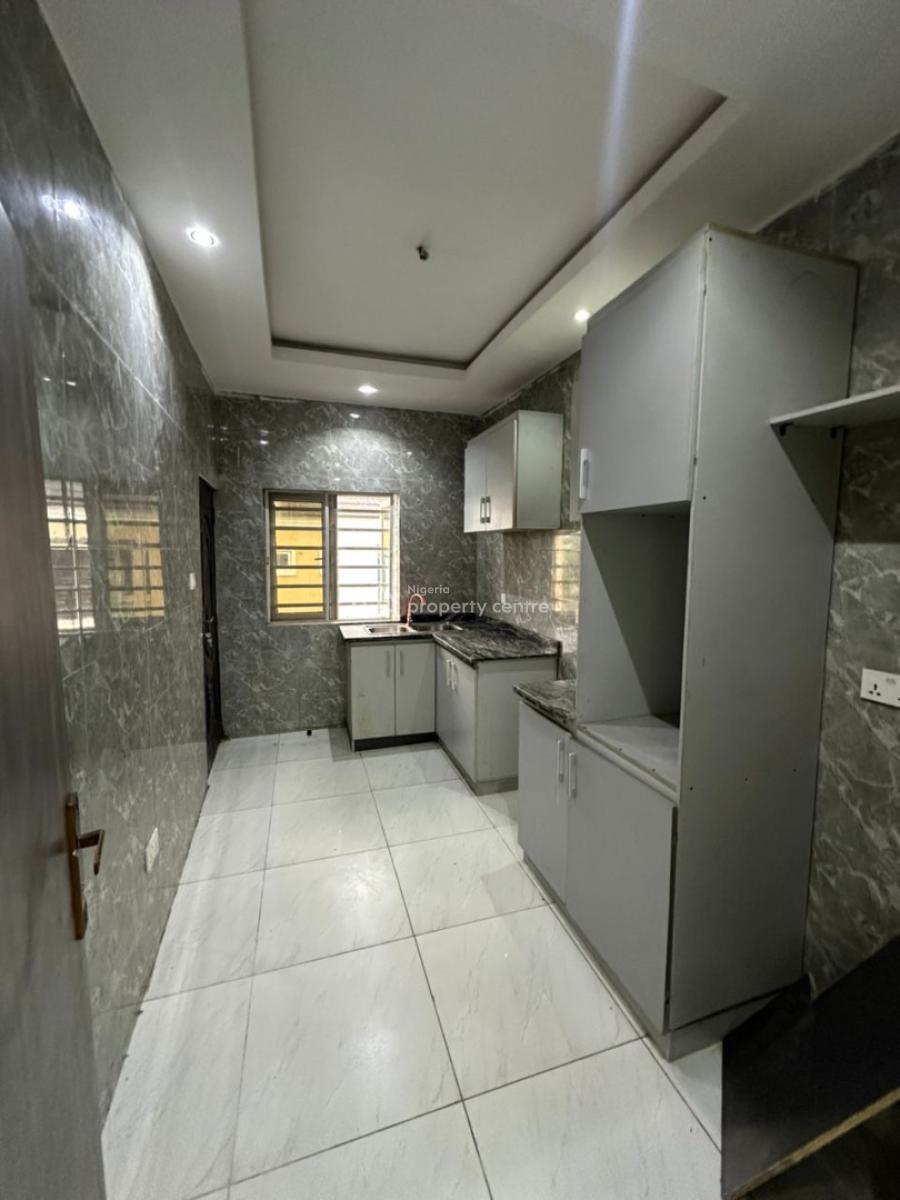2 Bedroom Flat, Green Land Estate, Ogombo, Ajah, Lagos, Flat / Apartment for Rent