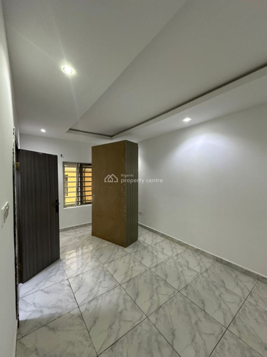 2 Bedroom Flat, Green Land Estate, Ogombo, Ajah, Lagos, Flat / Apartment for Rent