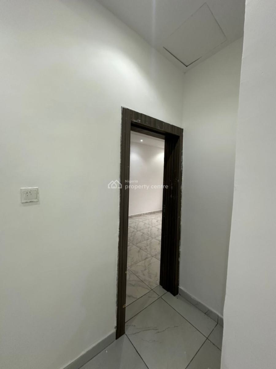 2 Bedroom Flat, Green Land Estate, Ogombo, Ajah, Lagos, Flat / Apartment for Rent