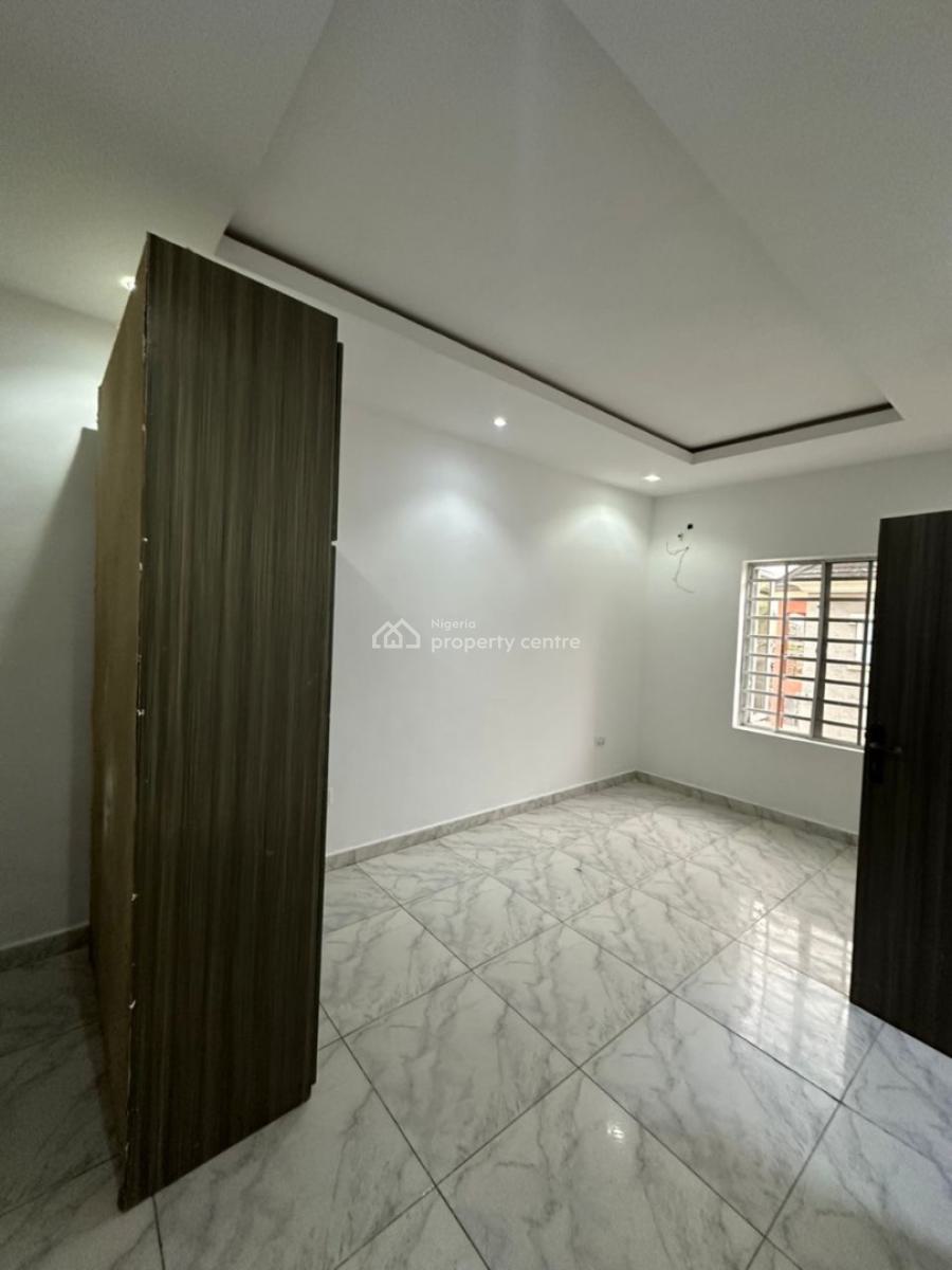 2 Bedroom Flat, Green Land Estate, Ogombo, Ajah, Lagos, Flat / Apartment for Rent