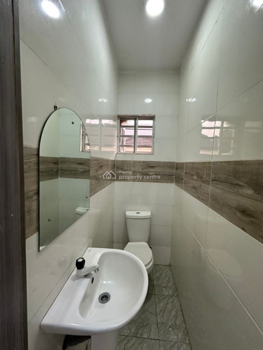 2 Bedroom Flat, Green Land Estate, Ogombo, Ajah, Lagos, Flat / Apartment for Rent