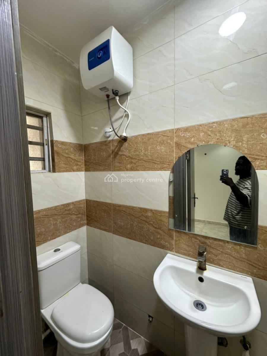 2 Bedroom Flat, Green Land Estate, Ogombo, Ajah, Lagos, Flat / Apartment for Rent