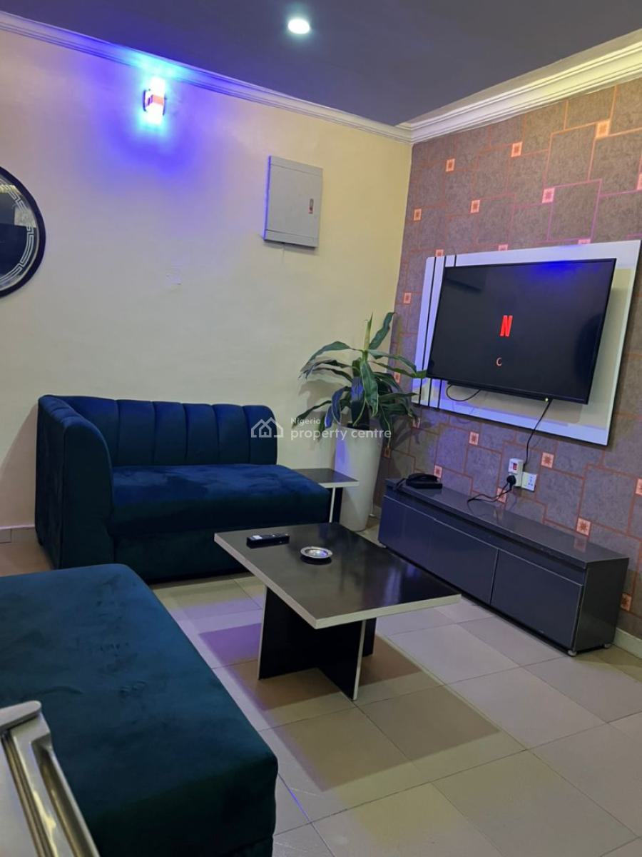 Studio Apartment with a Swimming Pool, 212 Olaniyi Street, Abule Egba, Agege, Lagos, Flat / Apartment Short Let