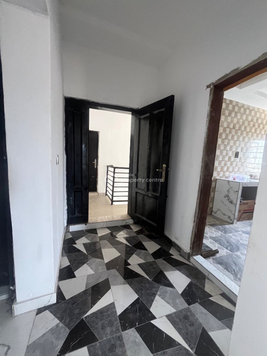 2 Bedroom Flat, Costal Road, Okun-ajah, Ajah, Lagos, Flat / Apartment for Rent