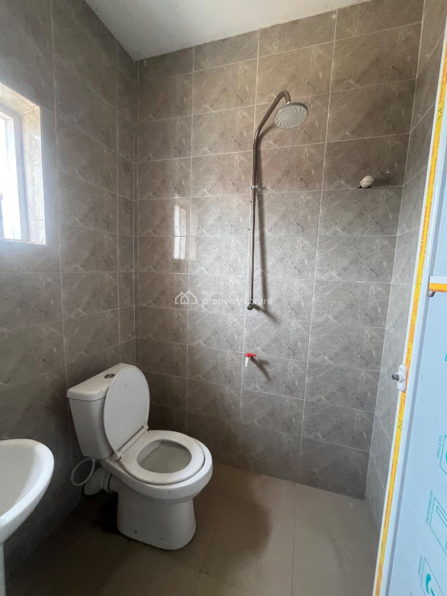 2 Bedroom Flat, Costal Road, Okun-ajah, Ajah, Lagos, Flat / Apartment for Rent