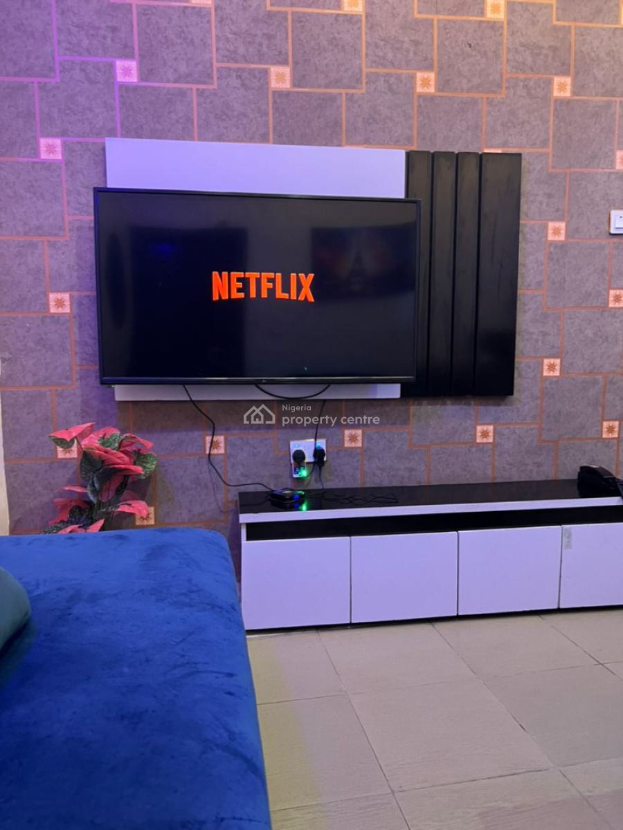 Icempire Signature: Pacific 1 with a Swimming Pool, Abule Egba, 212 Olaniyi Street, Abule Egba, Agege, Lagos, Flat / Apartment Short Let