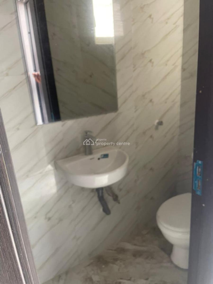 4 Bedroom Semi-detached with B.q, Vintage Park I, Osapa, Osapa, Lekki, Lagos, Semi-detached Duplex for Sale