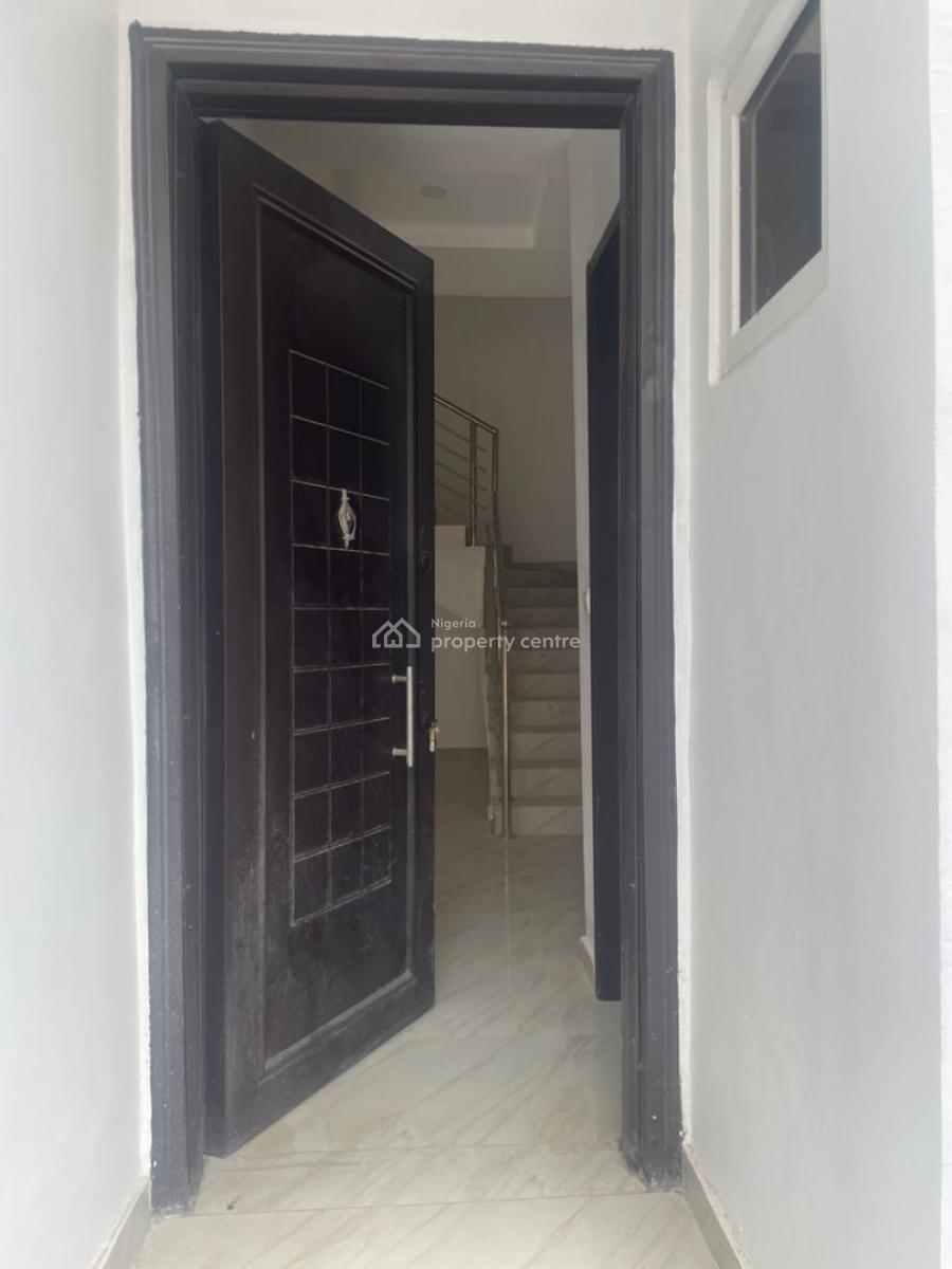 4 Bedroom Semi-detached with B.q, Vintage Park I, Osapa, Osapa, Lekki, Lagos, Semi-detached Duplex for Sale