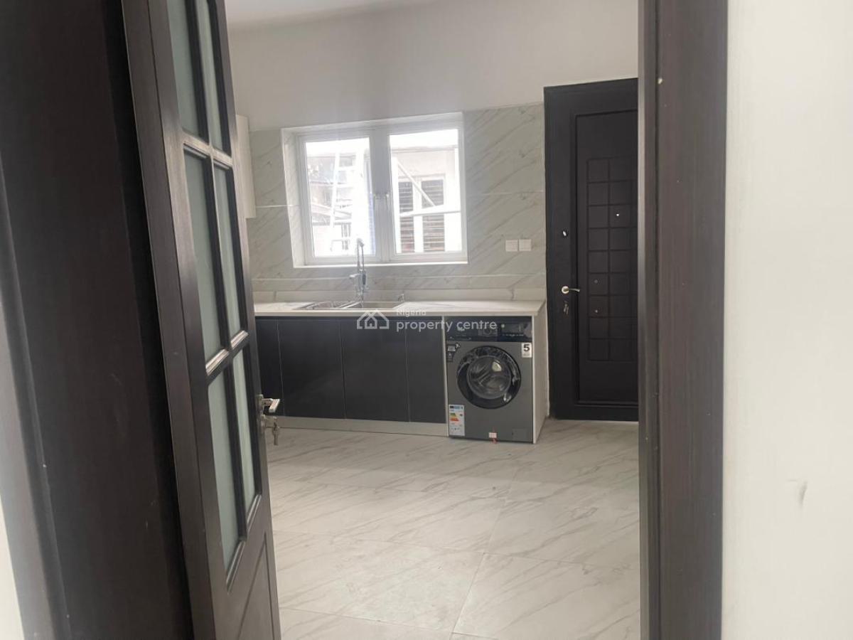 4 Bedroom Semi-detached with B.q, Vintage Park I, Osapa, Osapa, Lekki, Lagos, Semi-detached Duplex for Sale