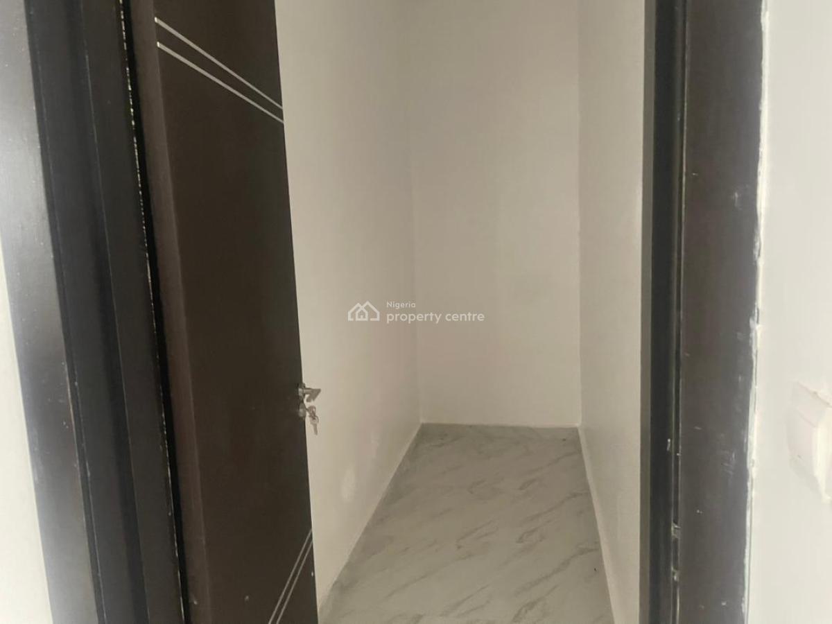 4 Bedroom Semi-detached with B.q, Vintage Park I, Osapa, Osapa, Lekki, Lagos, Semi-detached Duplex for Sale