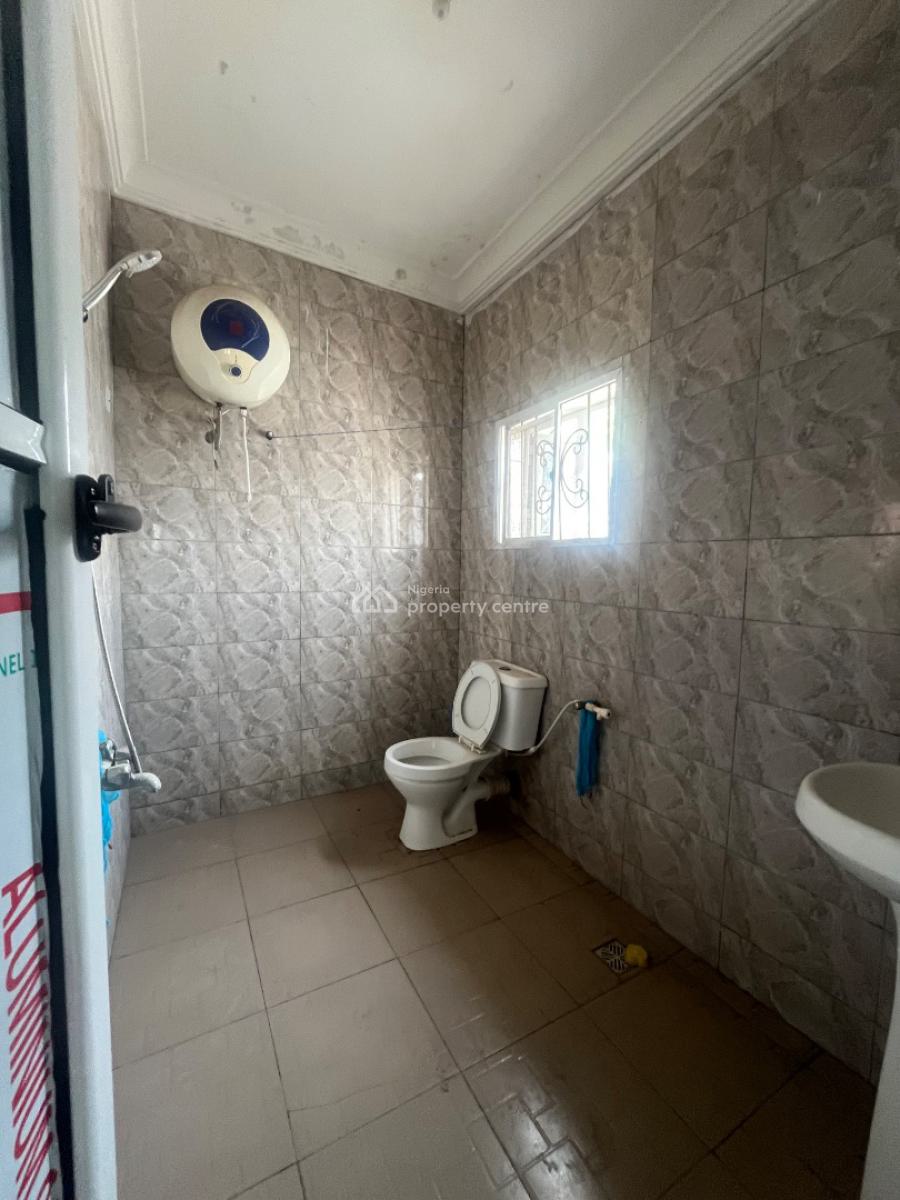 3 Bedroom Flat, Costal Road, Okun-ajah, Ajah, Lagos, Flat / Apartment for Rent