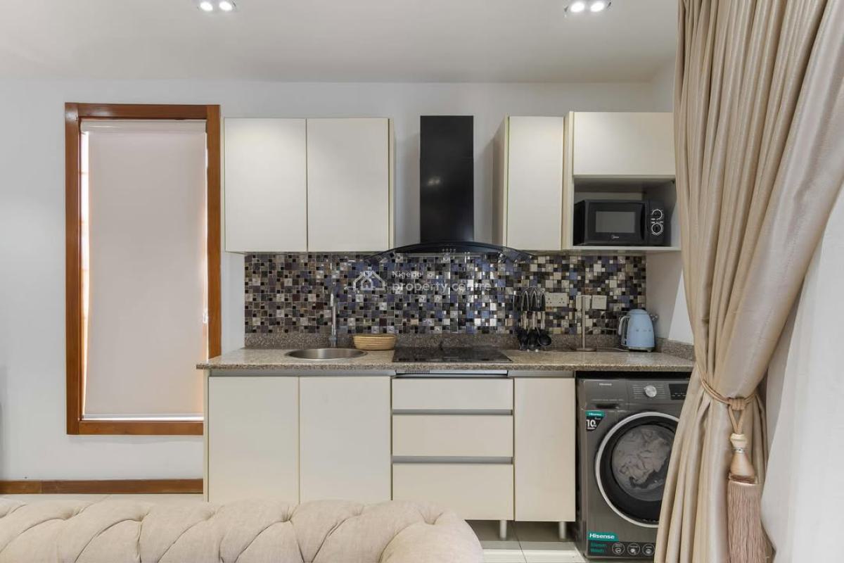 Nicely Furished 1 Bedroom Apartment, Lekki Phase 1, Lekki, Lagos, Flat / Apartment Short Let