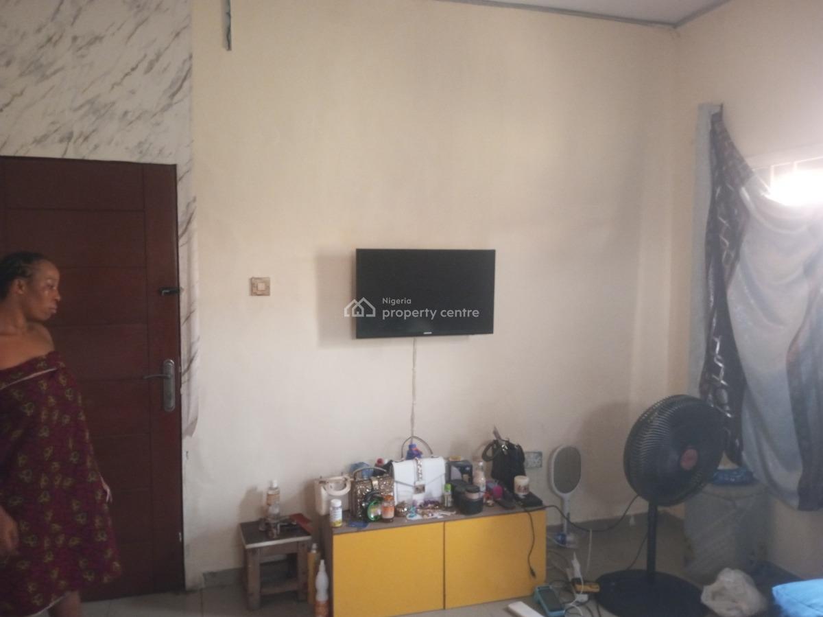 Shared Apartment in a Lovely House with Good Access, Ado, Ajah, Lagos, Self Contain (single Rooms) for Rent
