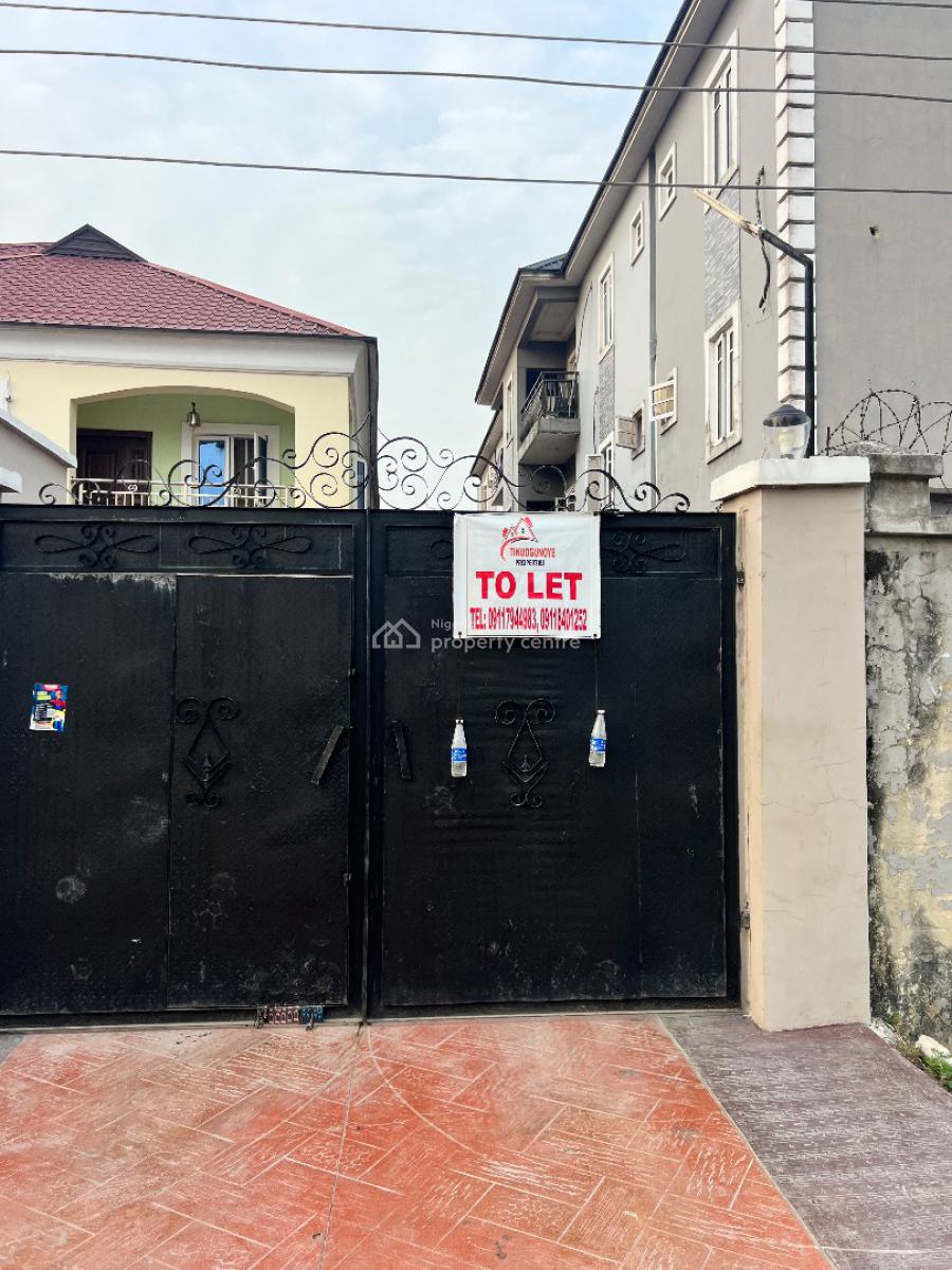 a Standard 2bedroom Flat, Mobil Road Ajah, Lekki Phase 2, Lekki, Lagos, Flat / Apartment for Rent