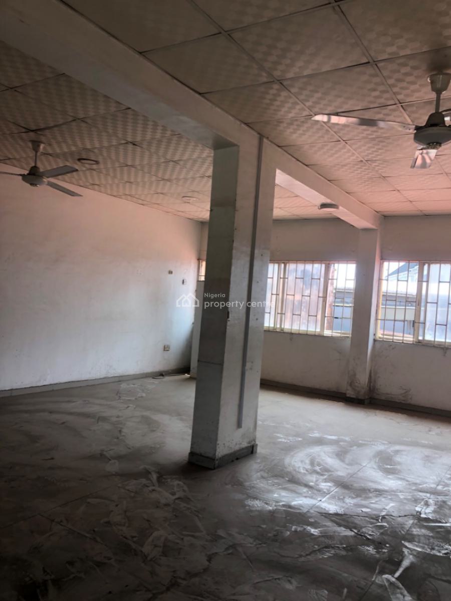 Big Shop Facing The Road, Adeniran Ogunsanya, Surulere, Lagos, Shop for Rent