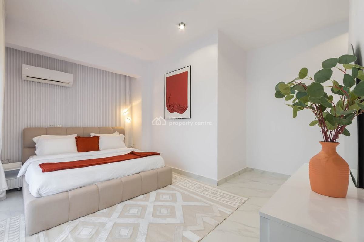 Nicely Furnished 2 Bedroom Apartment, Lekki Phase 1, Lekki, Lagos, Flat / Apartment Short Let