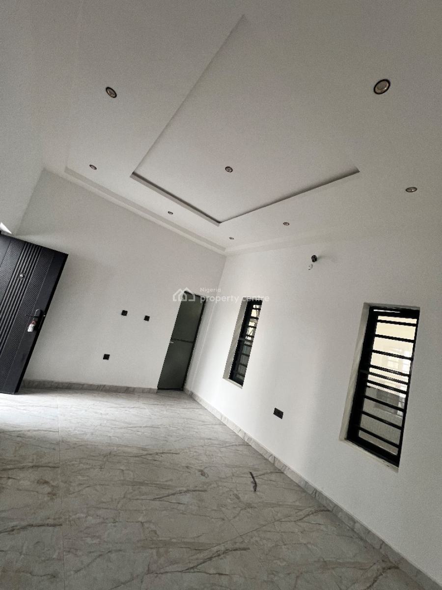 a Well Built Room and Parlor, Before Skymall Ajah, Lekki Phase 2, Lekki, Lagos, Mini Flat (room and Parlour) for Rent