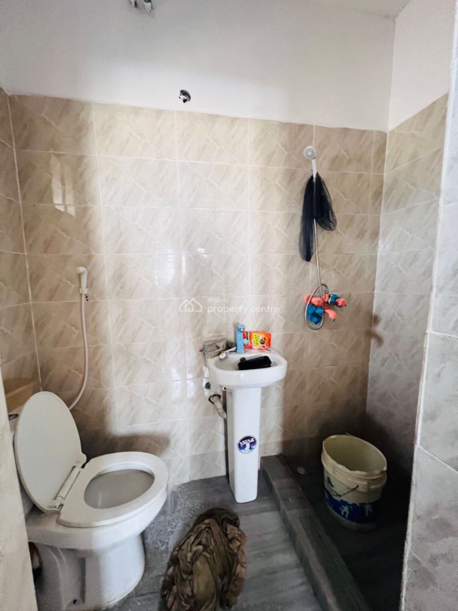 Luxury 2 Bedroom with Clean Water, Good Road and Light, Ogombo, Ajah, Lagos, Flat / Apartment for Rent