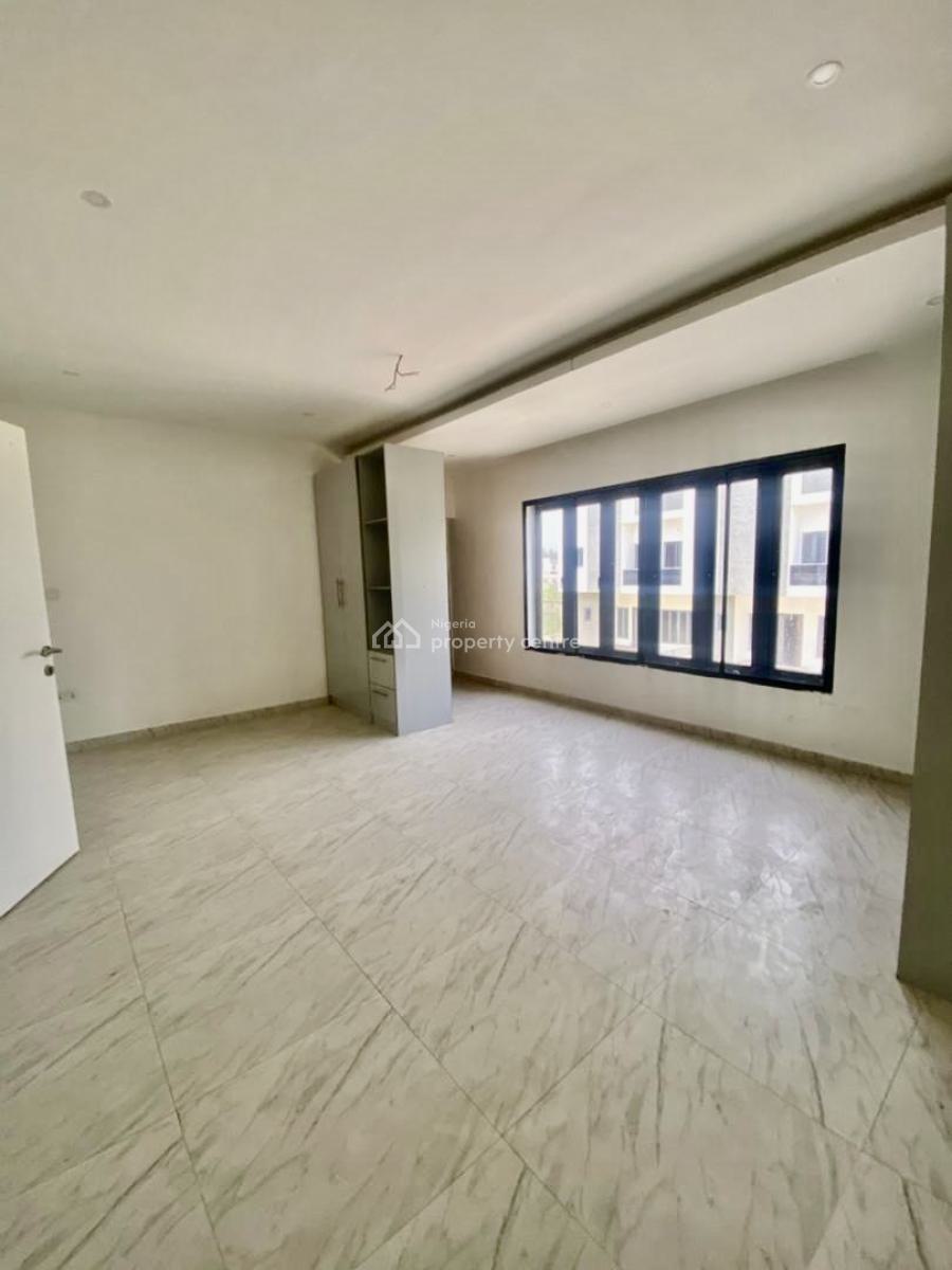 Luxury and Beautiful  Service with a B Q, Lekki Scheme 2, Ajah, Lagos, Terraced Duplex for Rent
