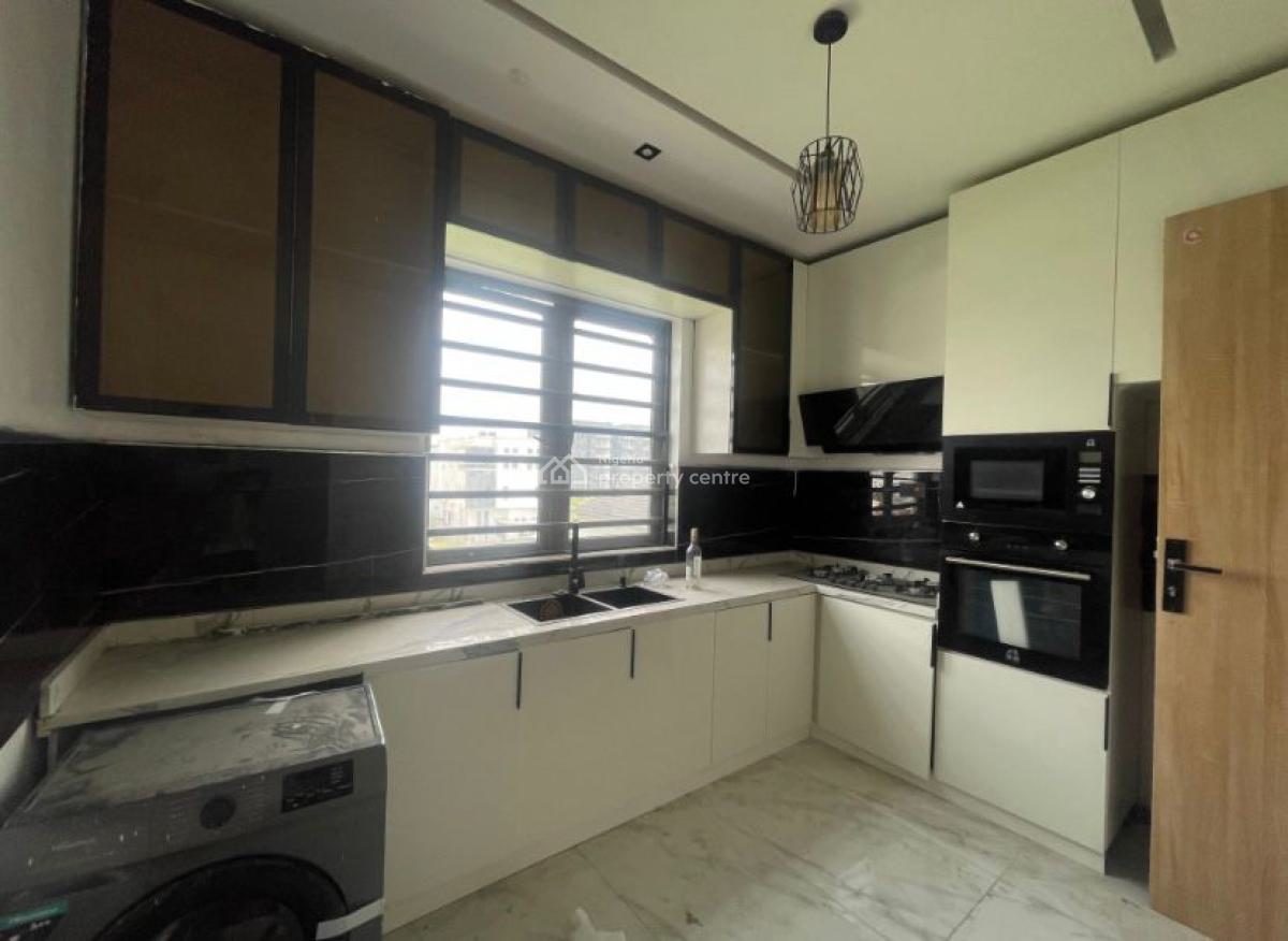 2 Bedroom Apartment, Lekki Phase 1, Lekki, Lagos, Flat / Apartment for Rent