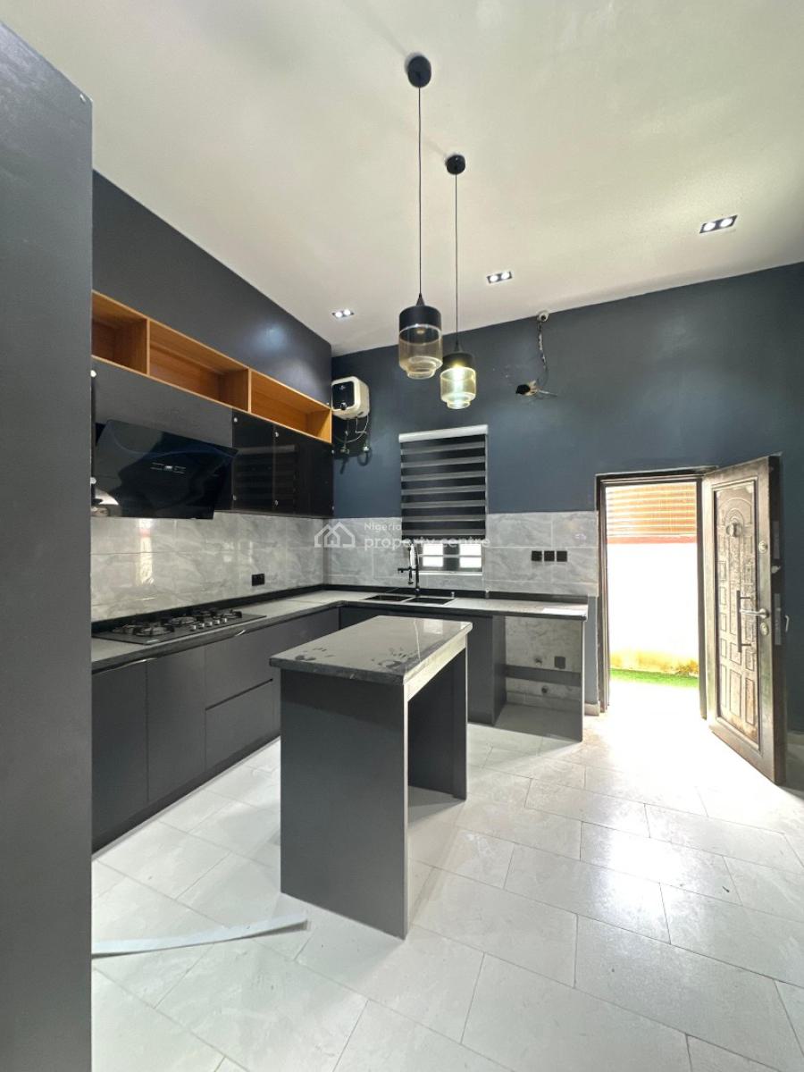 Neatly Built 5 Bedroom Detached Duplex with Bq, Orchid, Lekki, Lagos, Detached Duplex for Rent