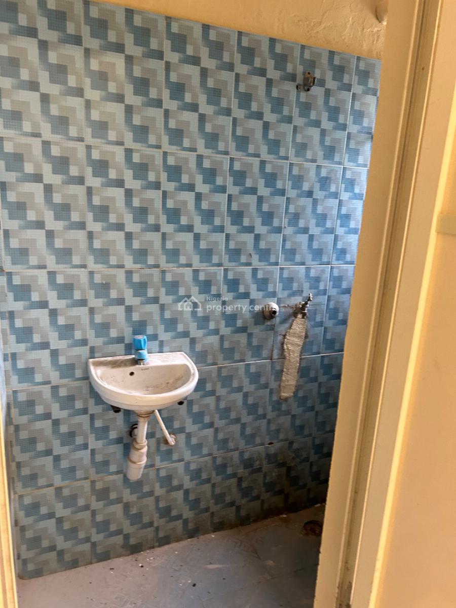 Decent 2 Bedroom Flat, Nobex Bustop, Isheri Olofin, Alimosho, Lagos, Flat / Apartment for Rent