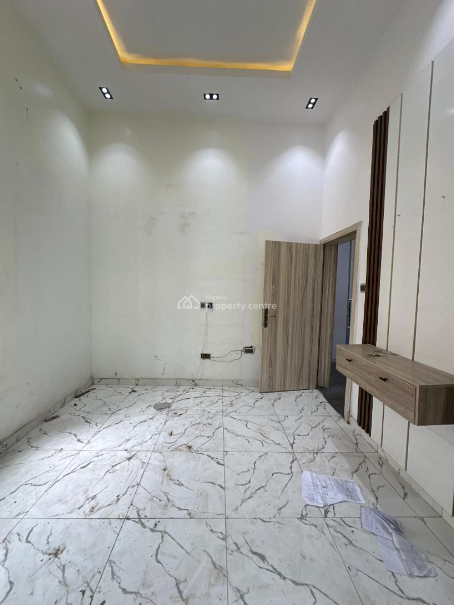 Neatly Built 5 Bedroom Detached Duplex & Bq with Pool, Orchid, Lekki, Lagos, Detached Duplex for Sale