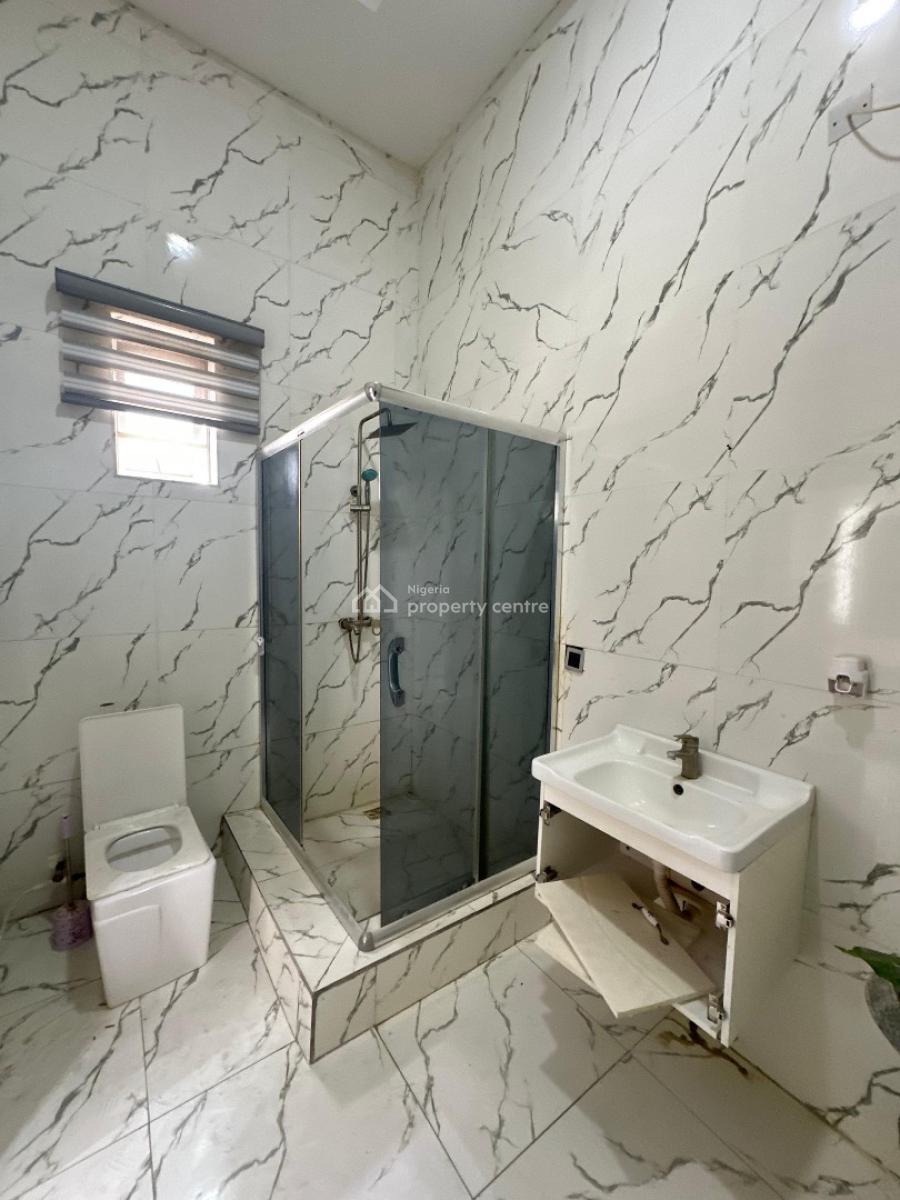 Neatly Built 5 Bedroom Detached Duplex & Bq with Pool, Orchid, Lekki, Lagos, Detached Duplex for Sale