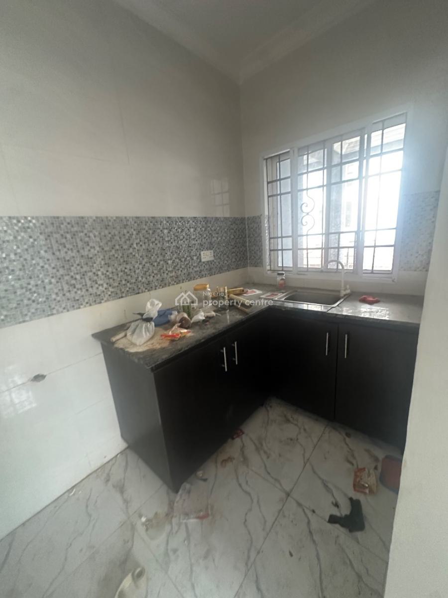 Mini Flat, Ilasan, Lekki, Lagos, Mini Flat (room and Parlour) for Rent