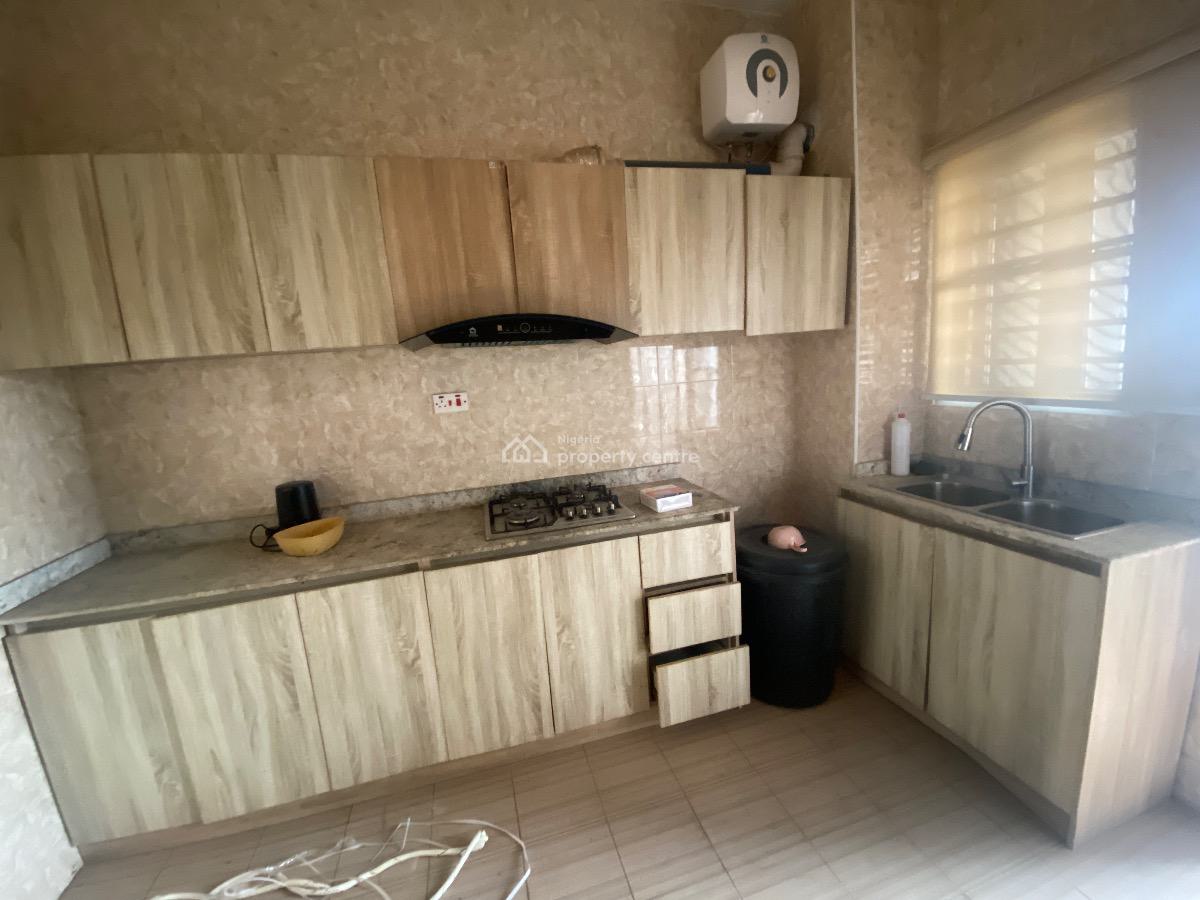 Lovely 3 Bedroom Apartment, Wuye, Abuja, Flat / Apartment for Rent