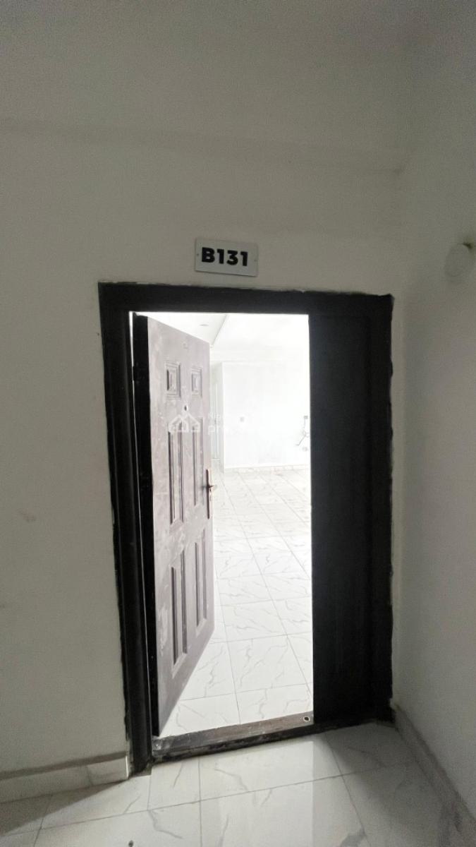 Luxurious Fully Serviced 3 Bedroom Apartment, , Chevron, Lekki, Lagos, Block of Flats for Sale