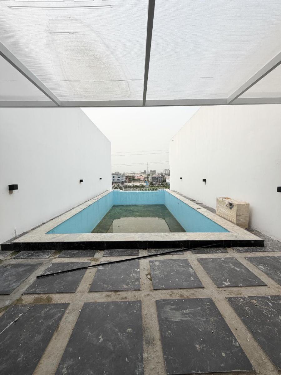 Stunning 2 Bedroom Apartment with Bq, Lekki Phase 1, Lekki, Lagos, Block of Flats for Sale