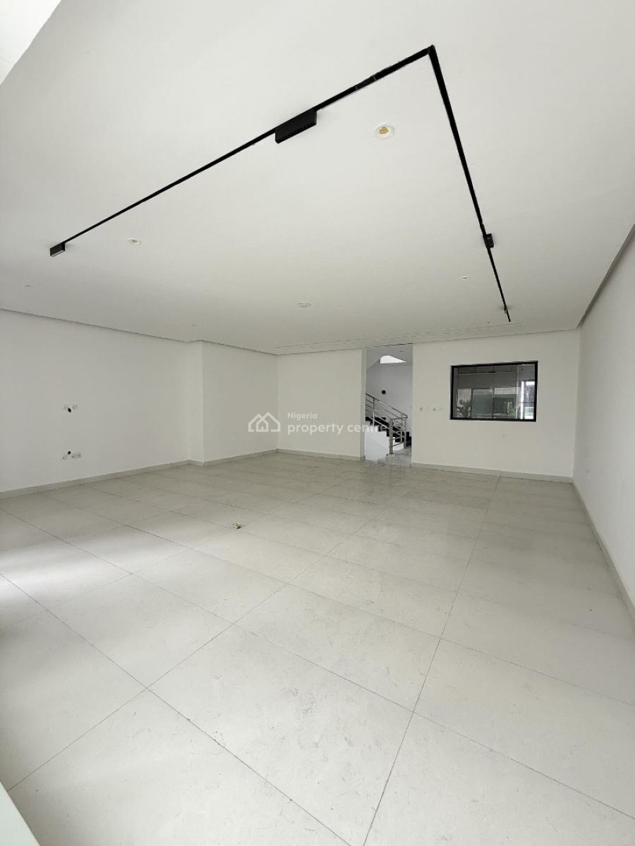 Contemporary 4 Bedroom Terrace Duplex with Pool,gym and Bq, Lekki, Lagos, Terraced Duplex for Sale