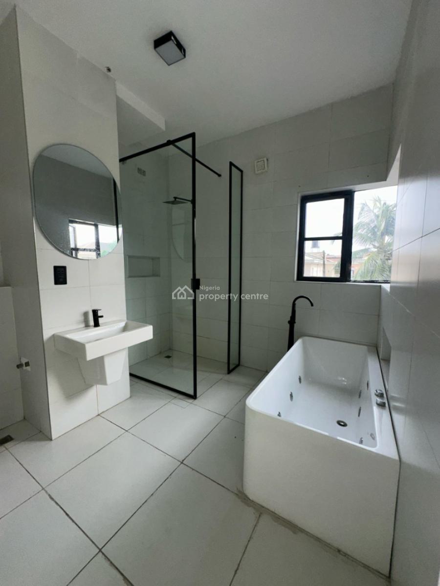 4 Bedroom Maisonette with Bq, Lekki Phase 1, Lekki, Lagos, Terraced Duplex for Rent