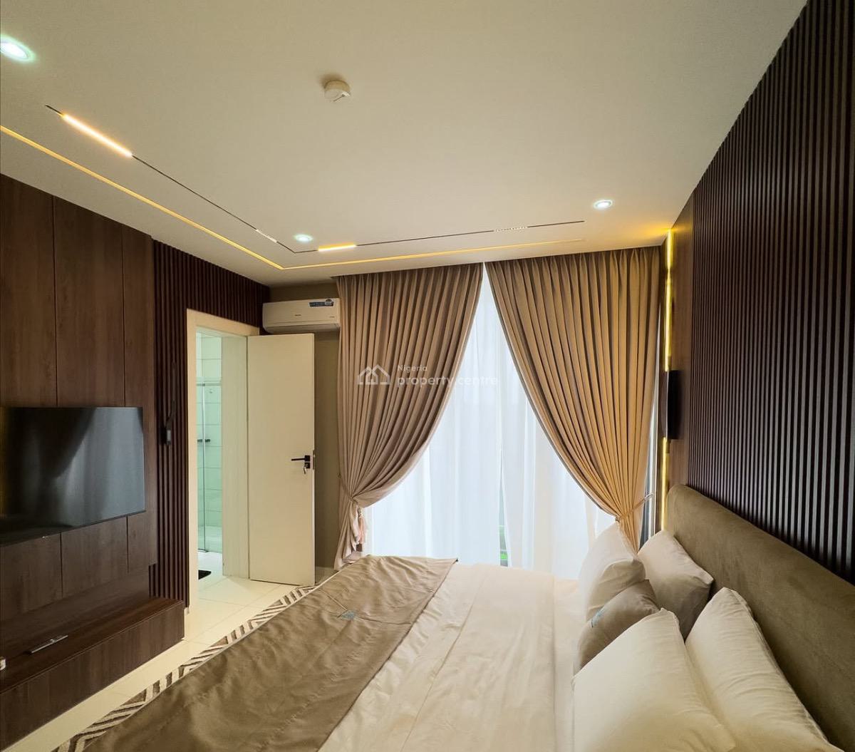 2 Bedroom Apartment, Lekki Phase 1, Lekki, Lagos, Flat / Apartment Short Let