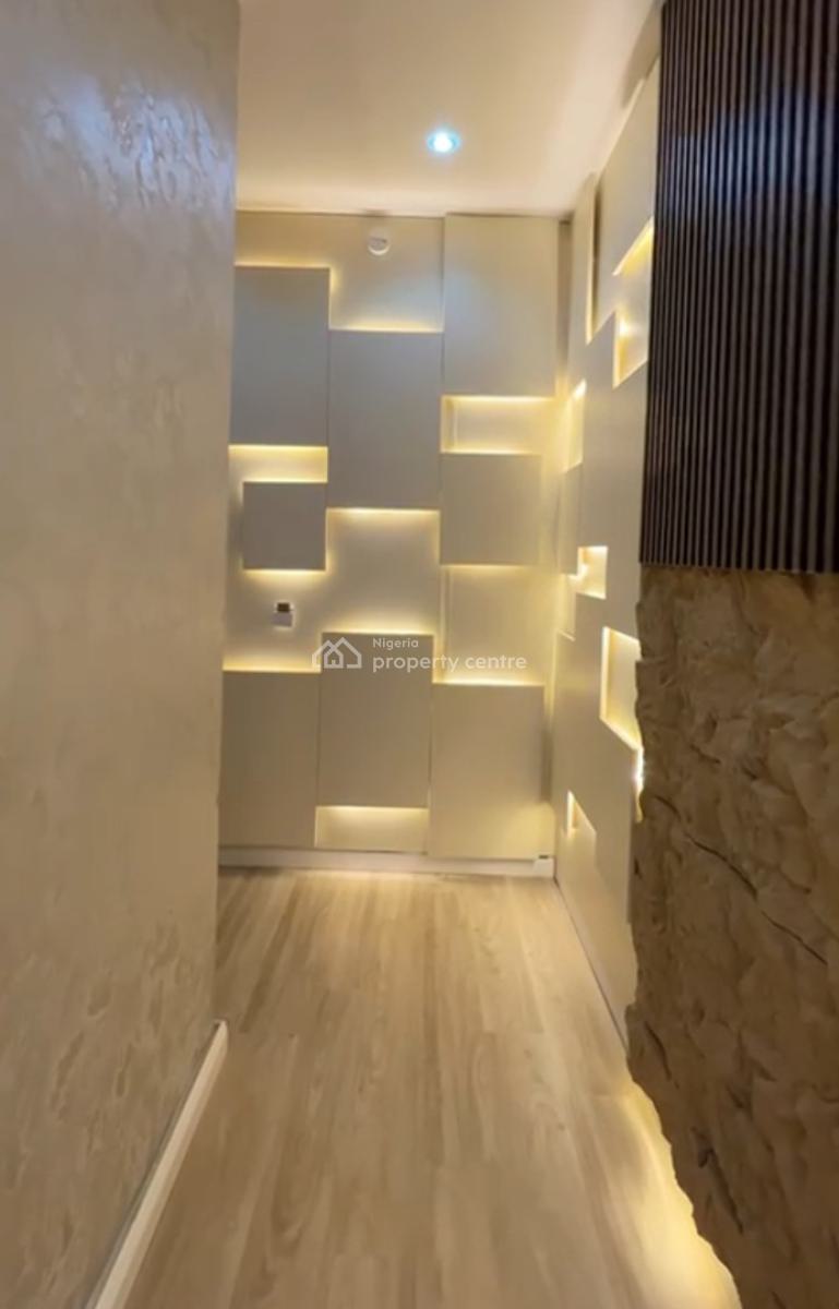 2 Bedroom Apartment, Lekki Phase 1, Lekki, Lagos, Flat / Apartment Short Let