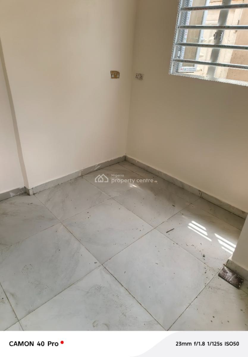 a Newly Renovated Studio Apartment, Water Cooperation, Victoria Island (vi), Lagos, Self Contain (single Rooms) for Rent