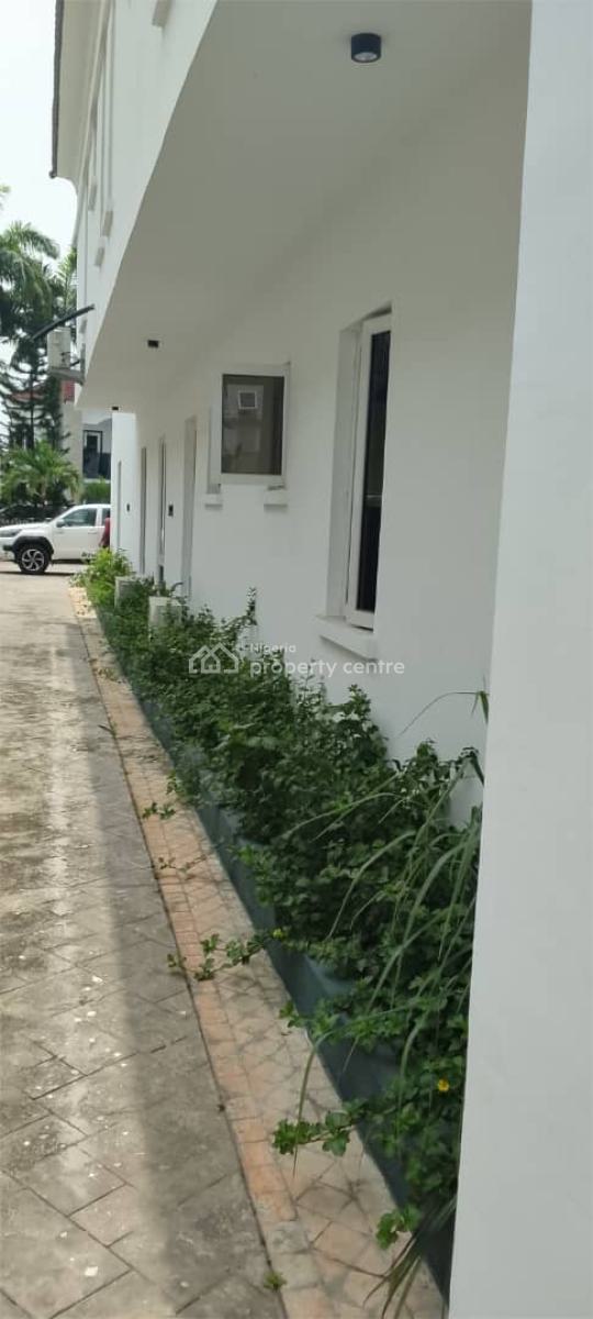 Nice and Spacious Luxury 1 Bedroom Apartment with 2 Toilets, Carlton Gate Estate Chevron, Lekki, Lagos, Mini Flat (room and Parlour) for Rent