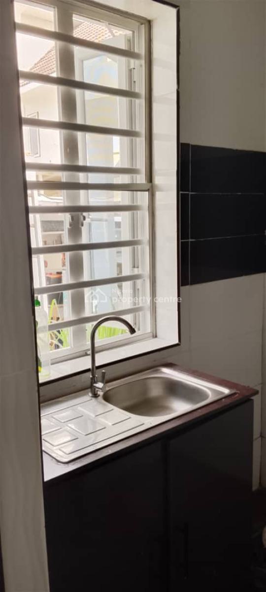 Nice and Spacious Luxury 1 Bedroom Apartment with 2 Toilets, Carlton Gate Estate Chevron, Lekki, Lagos, Mini Flat (room and Parlour) for Rent