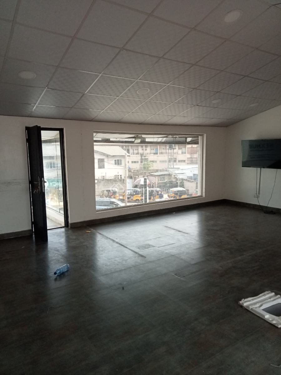 170sqmt Space, Via Allen Avenue, Ikeja, Lagos, Office Space for Rent