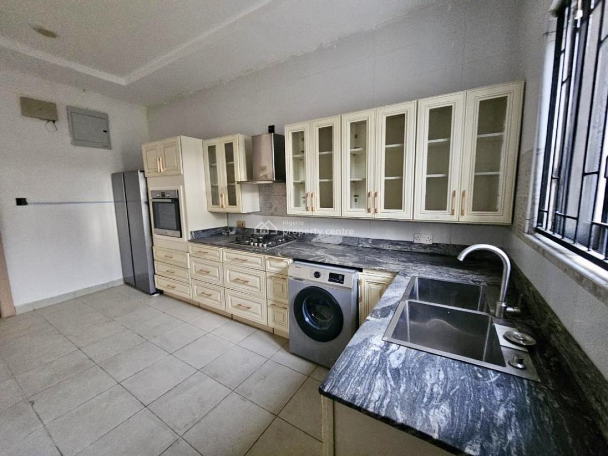 Well-maintained & Fully Serviced 4 Bedrooms Terraced Duplex with Bq, Pool, Old Ikoyi, Ikoyi, Lagos, Terraced Duplex for Rent